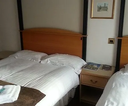 The Red Lion Inn York